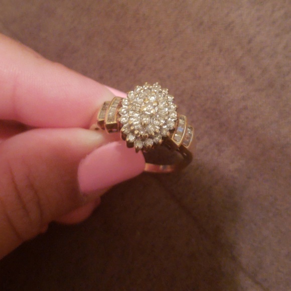 SOLD! - Picture 3 of 4